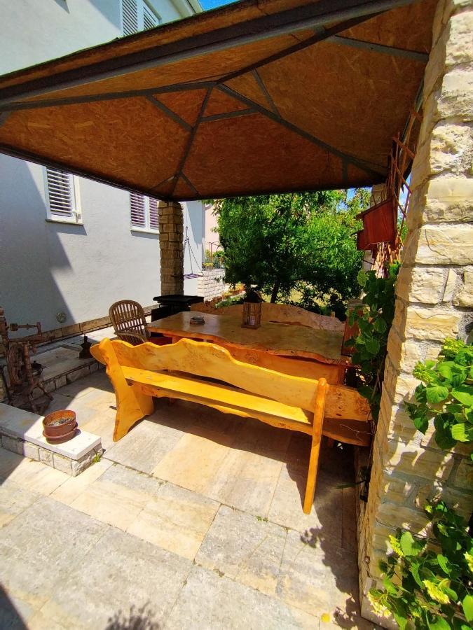 Apartment Erceg Πόρετς Εξωτερικό φωτογραφία