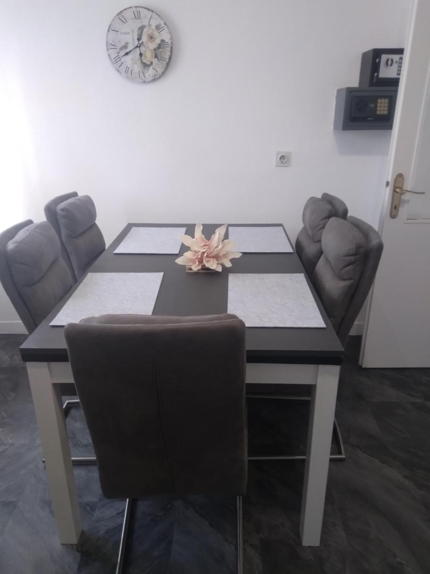 Apartment Erceg Πόρετς Εξωτερικό φωτογραφία