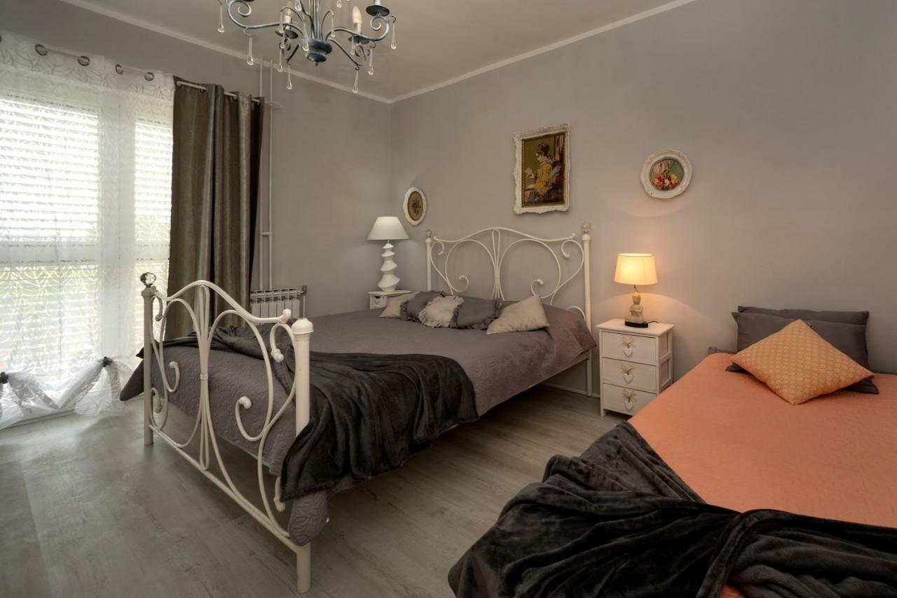 Apartment Erceg Πόρετς Εξωτερικό φωτογραφία