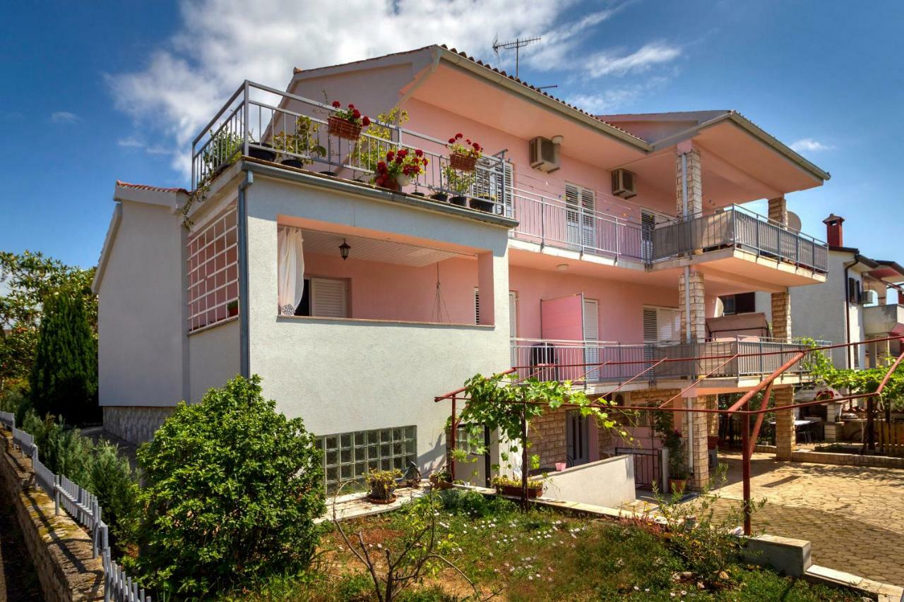 Apartment Erceg Πόρετς Εξωτερικό φωτογραφία
