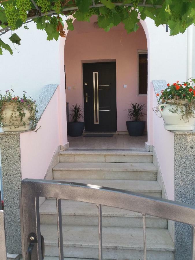 Apartment Erceg Πόρετς Εξωτερικό φωτογραφία