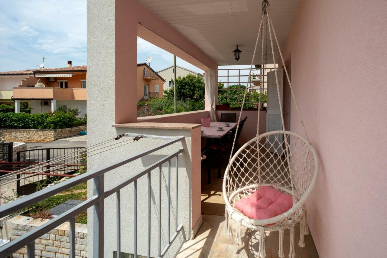 Apartment Erceg Πόρετς Εξωτερικό φωτογραφία